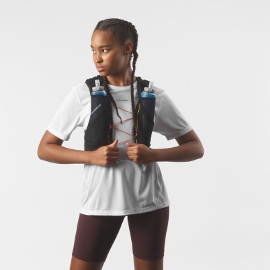 Salomon Advanced Skin 12 with flasks black