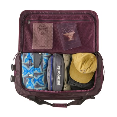 Patagonia Black Hole Duffel 55L Berry fig
