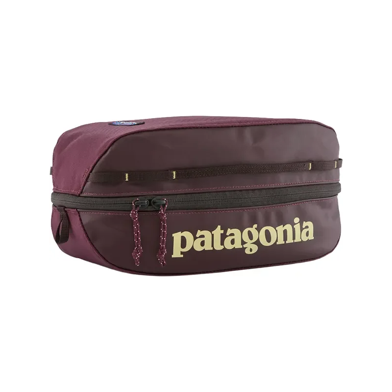 Patagonia Black Hole Cube 6L berry fig Patagonia Black Hole Cube 6L berry fig