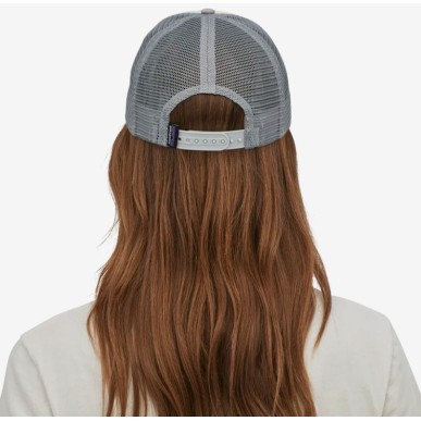 Patagonia P-6 Logo Lopro Trucker Hat isla yellow