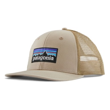 Patagonia P-6 Logo Trucker Hat oar tan