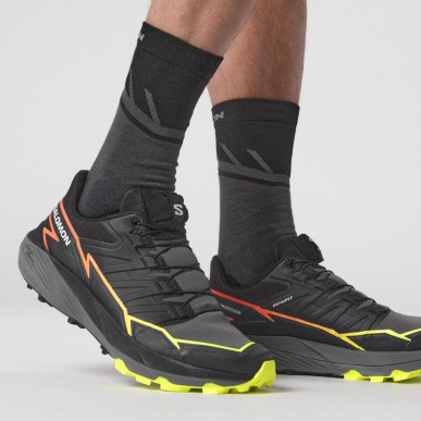 Salomon Thundercross black / quiet shade / fiery coral
