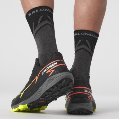 Salomon Thundercross black / quiet shade / fiery coral