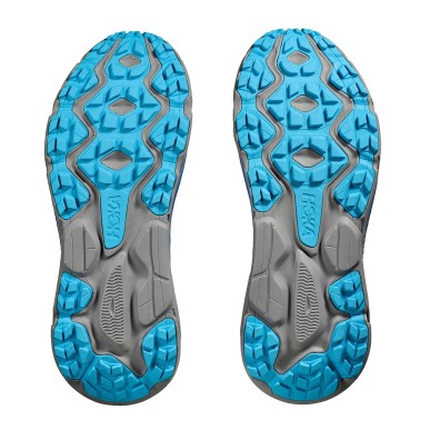 Hoka Challenger ATR 7 swim day / cloudless