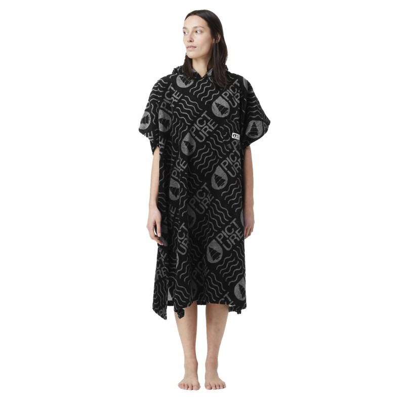 Picture Landsom Poncho black logo