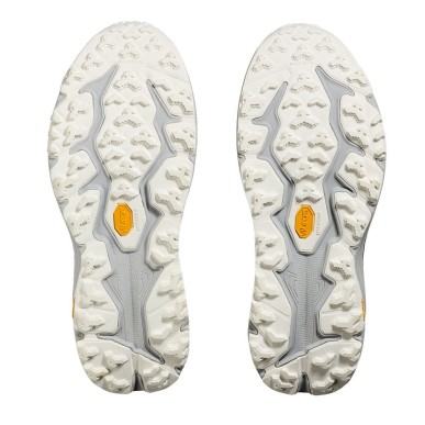 Hoka Speedgoat 6 black / stardust